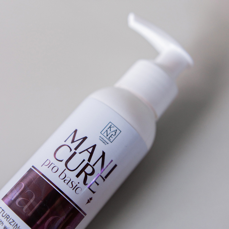 увлажняющий крем для рук с экстрактом вишни 100 мл